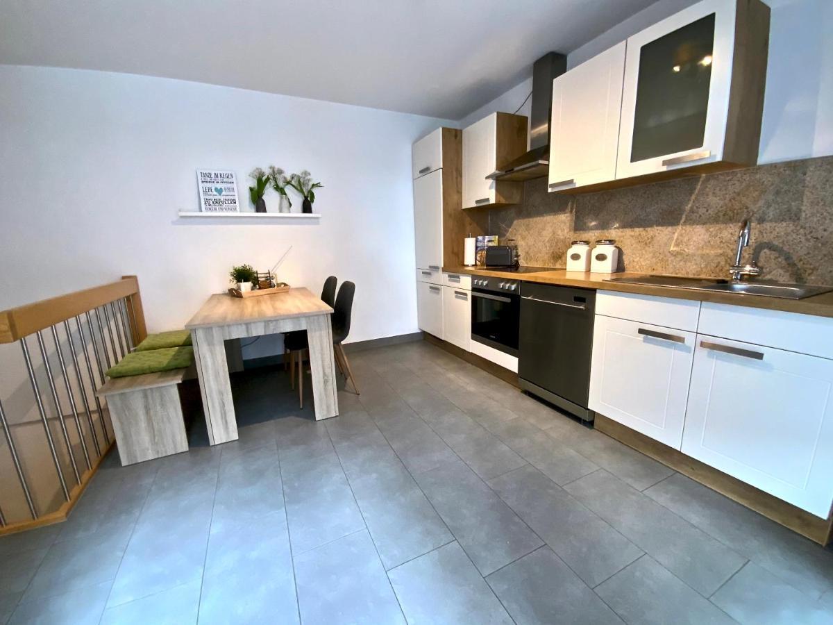 Maisonette-Apartment-Mit Glassfaseranschluss Брюген Екстериор снимка