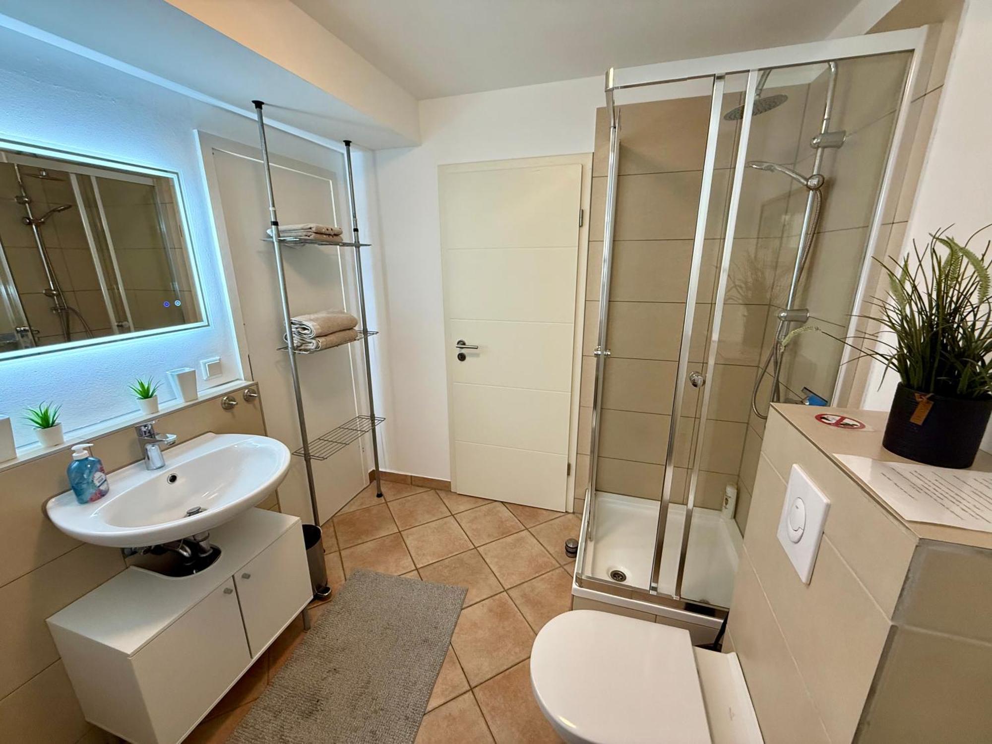 Maisonette-Apartment-Mit Glassfaseranschluss Брюген Екстериор снимка